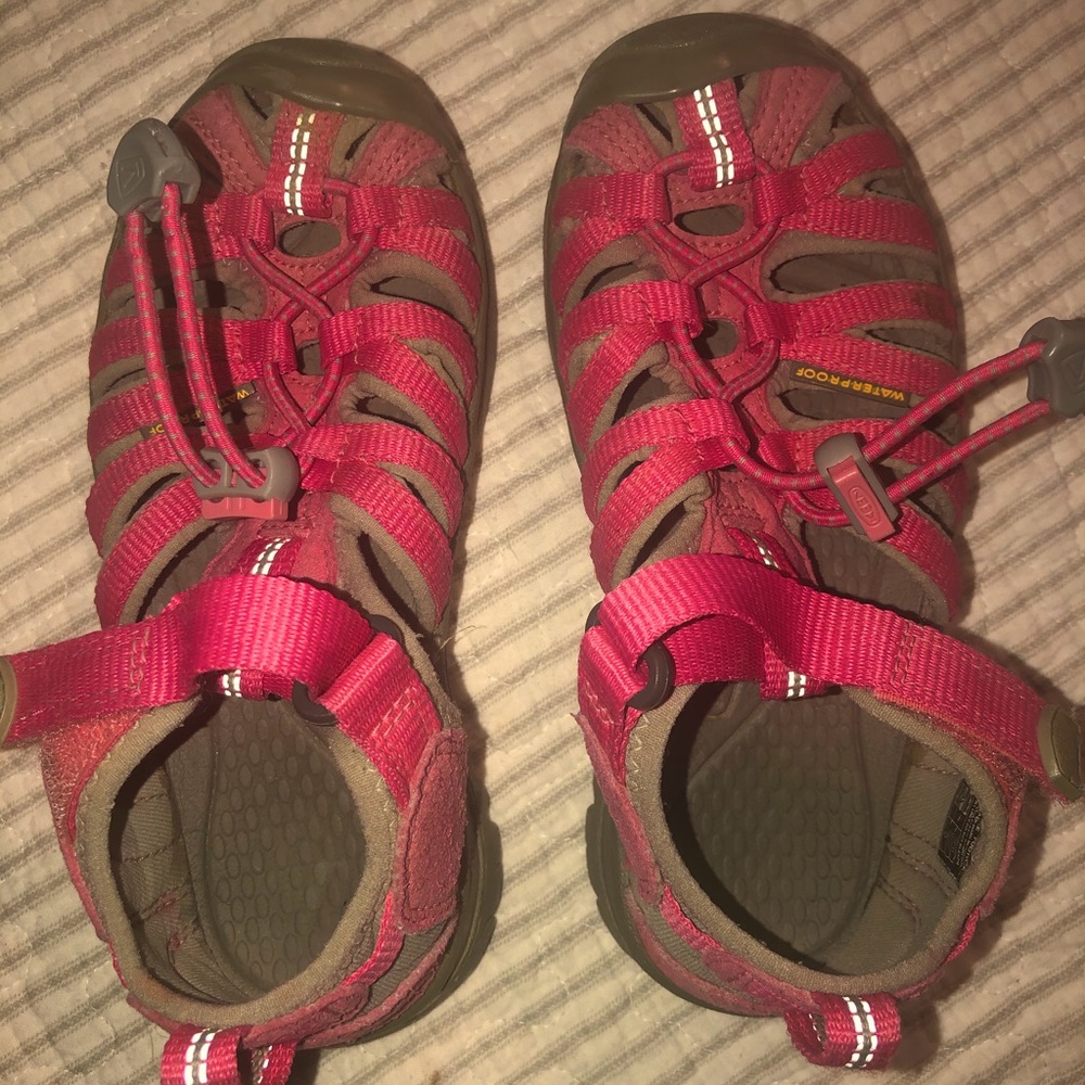 Girls KEEN sandals size 12